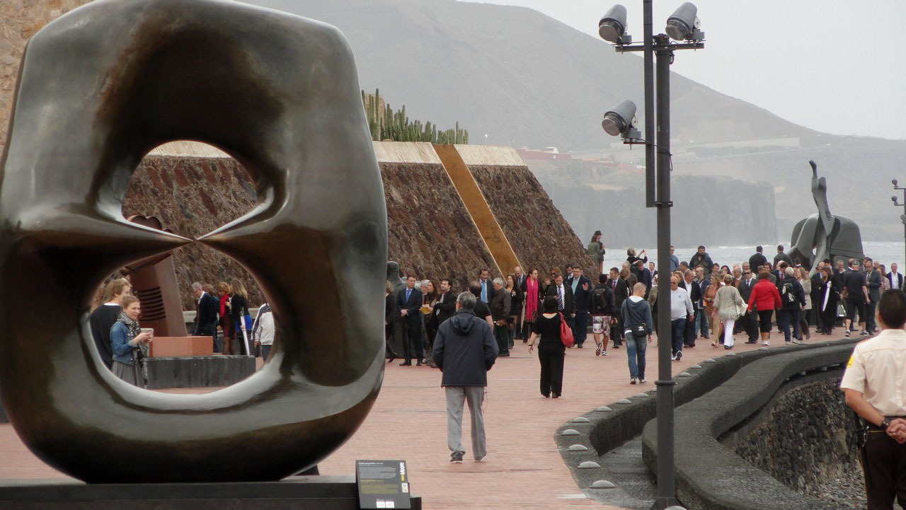 Henry Moore, diciembre 2013